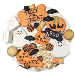 Bonne Et Filou Halloween Dog Treat Gift Box - 23 Assorted Treats